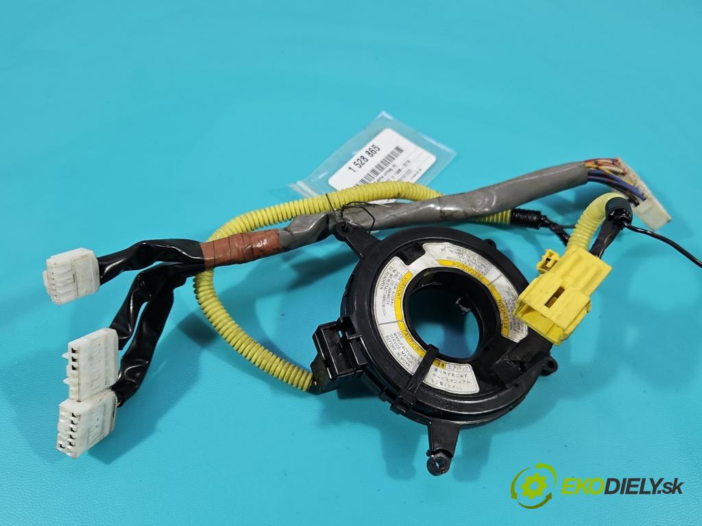 Suzuki JIMNY III 1998-2018 1.3 16V VVT 80 HP manual 59 kW 1298 cm3 3- Páska: airbag  (Airbag)