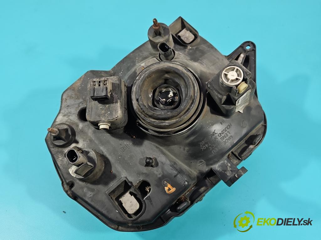 Suzuki JIMNY III 1998-2018 1.3 16V VVT 80 hp manual 59 kW 1298 cm3 3- světlo pravý  (Pravé přední světlo)