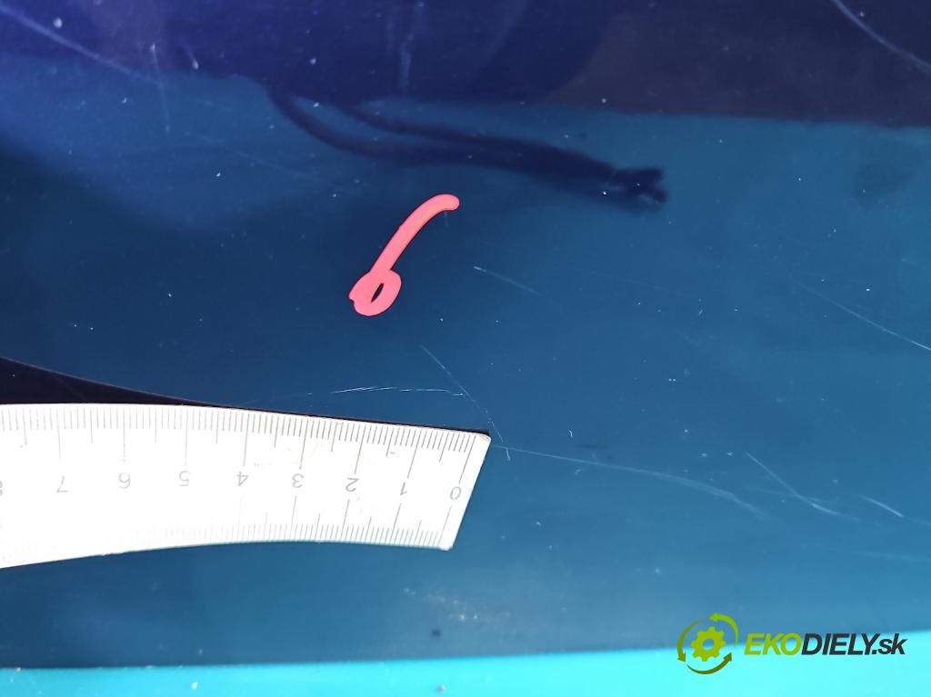 Vw Polo III 6N 1994-2001 1.4 MPI 60 hp manual 44 kW 1390 cm3 5- zadní kufrové dveře  (Zadní kapota (kufr))