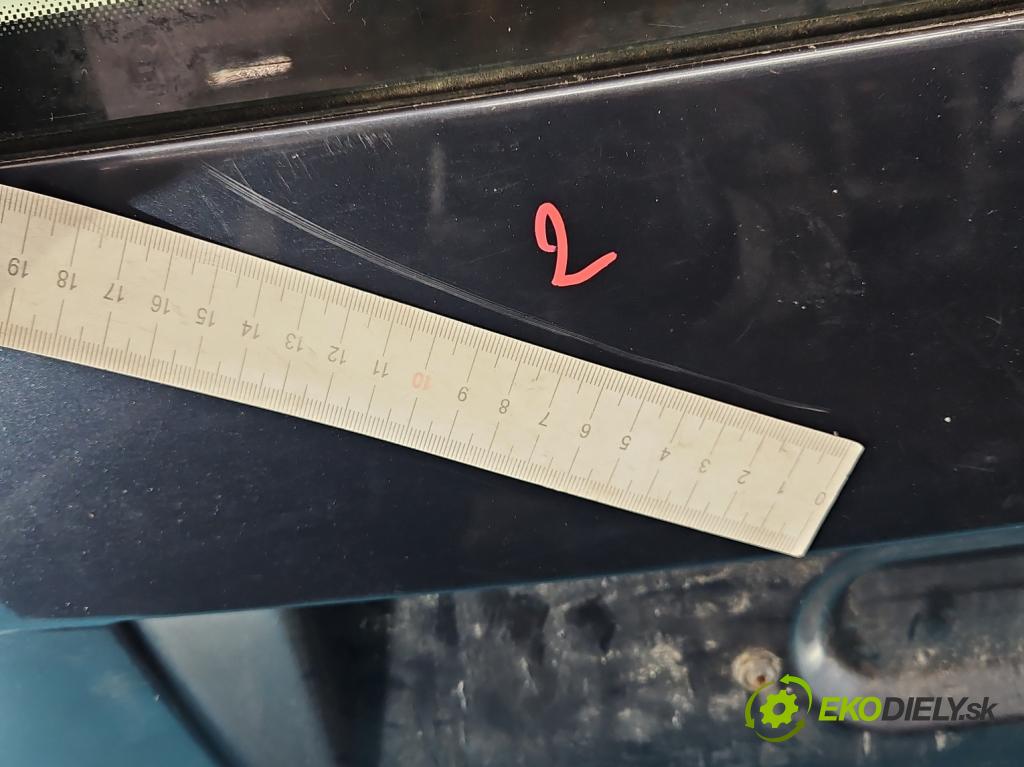 Vw Passat B5 1995-2005 1.9 TDI 131 hp manual 96 kW 1896 cm3 5- zadní kufrové dveře  (Zadní kapota (kufr))