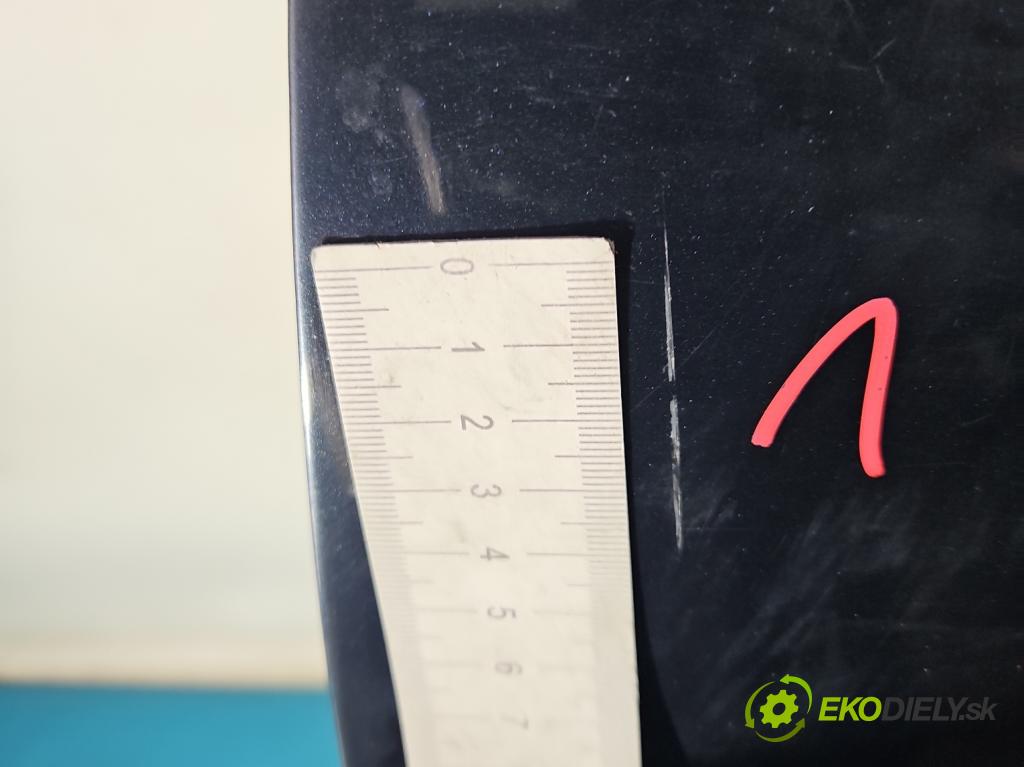 Vw Passat B5 1995-2005 1.9 TDI 131 HP manual 96 kW 1896 cm3 5- dvere predné ľavé  (Kľučka dverí ostatné)