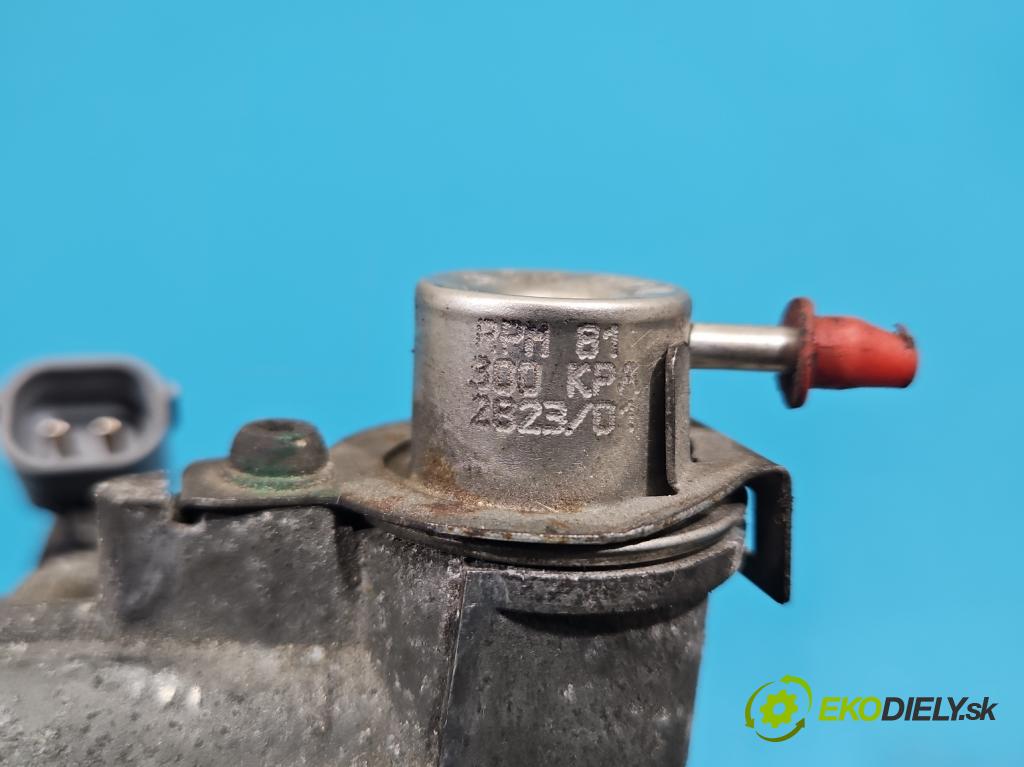 Seat Leon I 1999-2005 1.6 16v 105 HP manual 77 kW 1598 cm3 5- vstrek 036133319AL (Vstrekovač paliva)