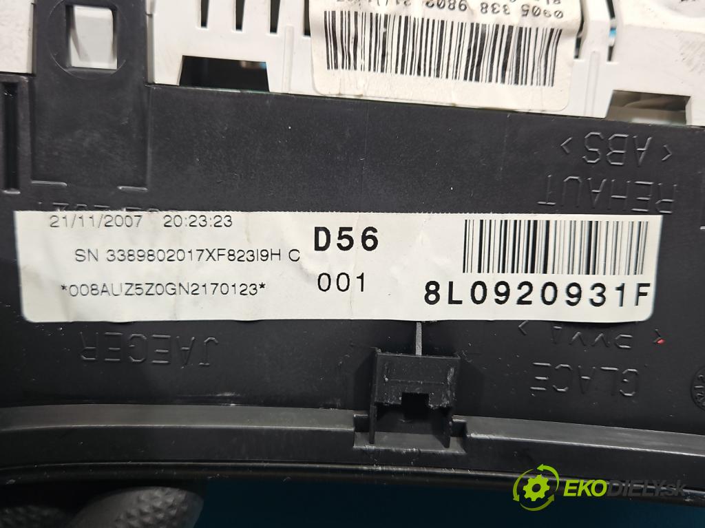 Audi A3 8L 1996-2003 1.8 T 150 HP automatic 110 kW 1781 cm3 3- prístrojovka/ budíky 8L0920931F (Prístrojová doska)