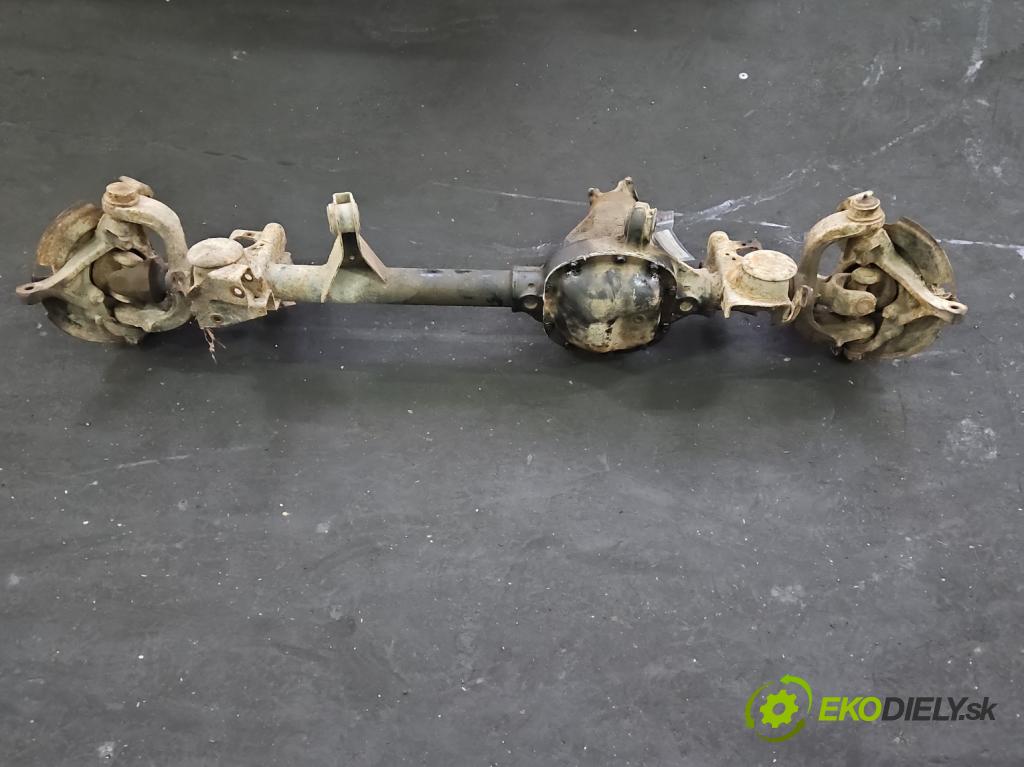 Jeep Cherokee XJ 1984-2001 122 HP manual 90 kW 2465 cm3 5- Most: predný 