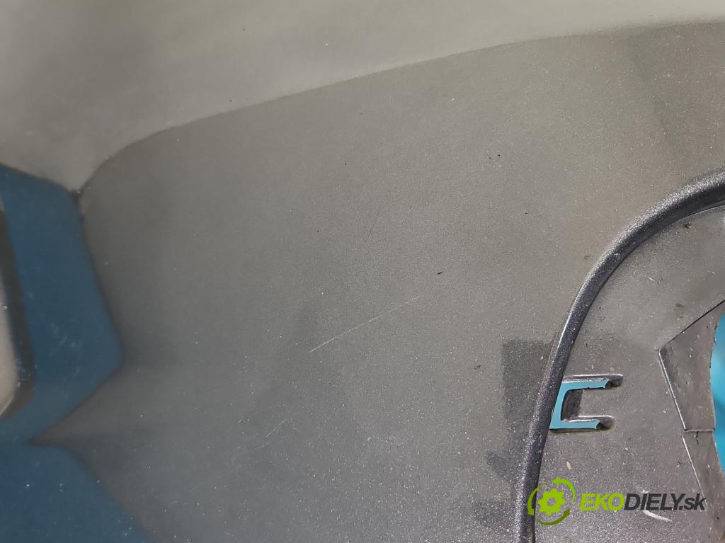 Fiat Freemont 2.0 JTD 170 HP automatic 125 kW 1956 cm3 5- nárazník predné (Kľučka dverí ostatné)
