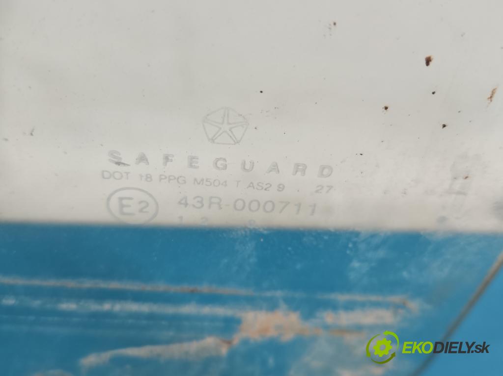 Jeep Cherokee XJ 1984-2001 122 HP manual 90 kW 2465 cm3 5- sklo dvere zadné ľavé