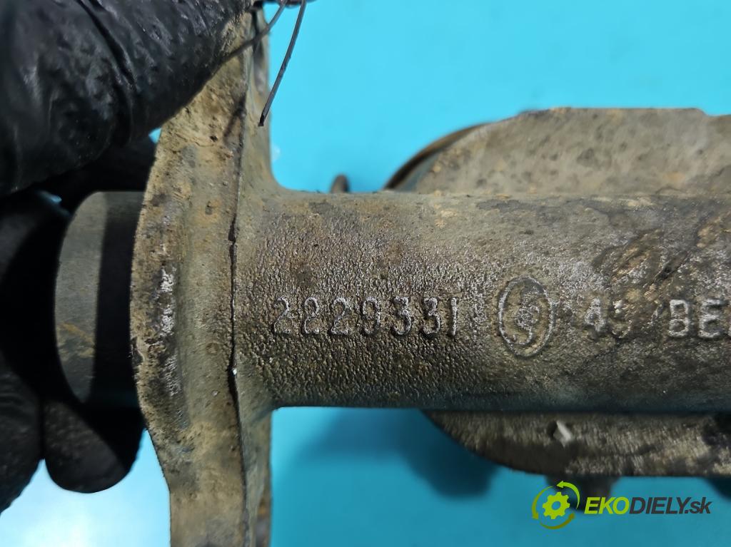 Jeep Cherokee XJ 1984-2001 122 HP manual 90 kW 2465 cm3 5- čerpadlo brzda: 2829331 (Posilňovač bŕzd)