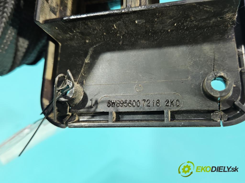 Jeep Cherokee XJ 1984-2001 122 hp manual 90 kW 2465 cm3 5- klika uvnitř: přední pravé SW695600