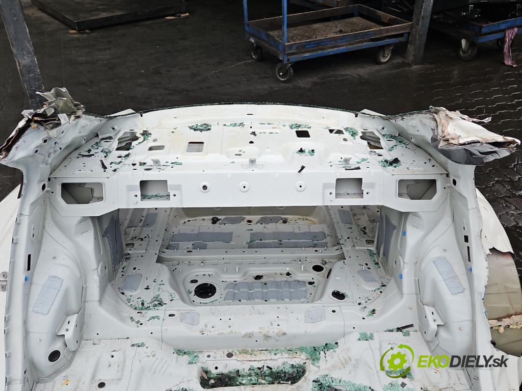 Mercedes CLA C118/X118 2019-2025 1.3b: 163 HP automatic 120 kW 1300 cm3 4- pas zadní: