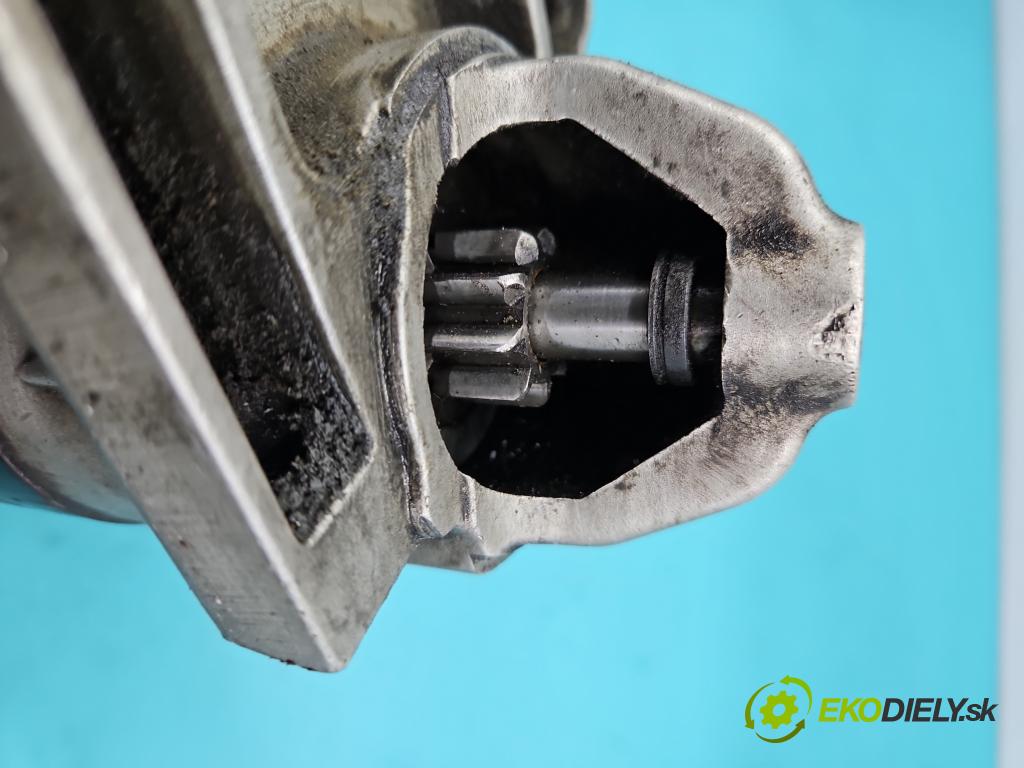 Jeep Cherokee XJ 1984-2001 122 HP manual 90 kW 2465 cm3 5- štartér  (Štartér)