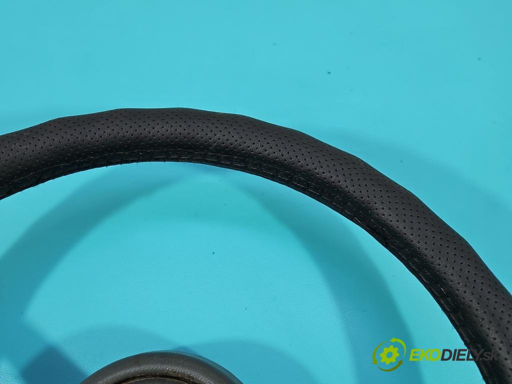 Jeep Cherokee XJ 1984-2001 122 HP manual 90 kW 2465 cm3 5- volant  (Volant)