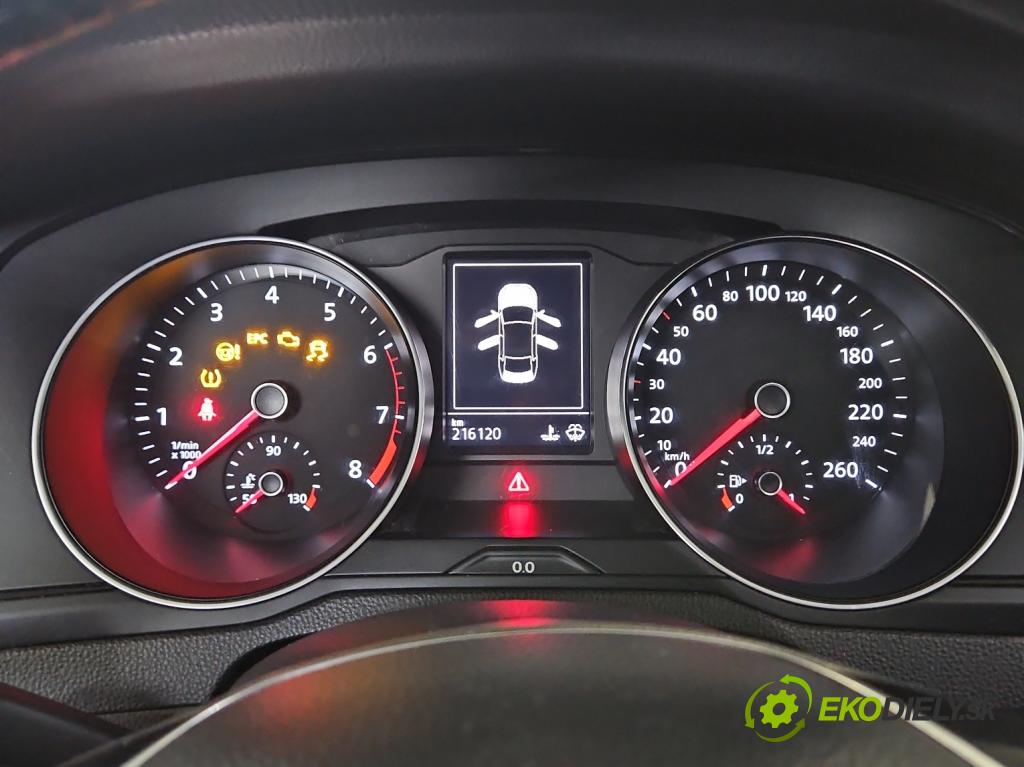 Vw Passat B8 2014 - 1.4 tsi 125 HP manual 92 kW 1395 cm3 4- prístrojovka/ budíky 3G0920740C (Prístrojová doska)
