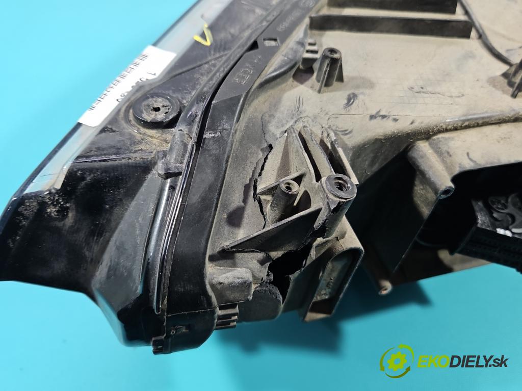 Vw Passat B8 2014 - 1.4 tsi 125 hp manual 92 kW 1395 cm3 4- světlo pravý 3G1941036L (Pravé přední světlo)