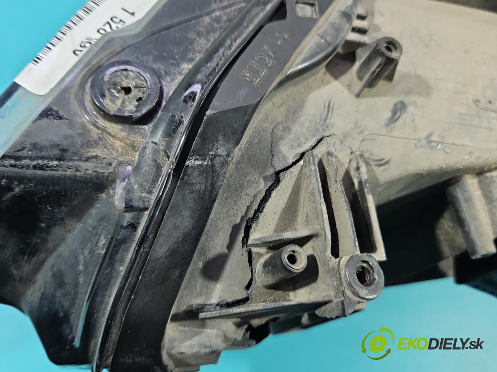 Vw Passat B8 2014 - 1.4 tsi 125 hp manual 92 kW 1395 cm3 4- světlo pravý 3G1941036L (Pravé přední světlo)