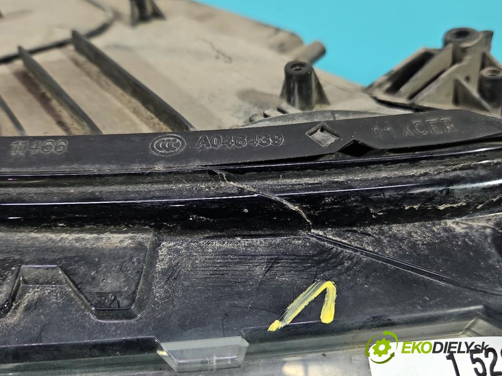 Vw Passat B8 2014 - 1.4 tsi 125 hp manual 92 kW 1395 cm3 4- světlo pravý 3G1941036L (Pravé přední světlo)