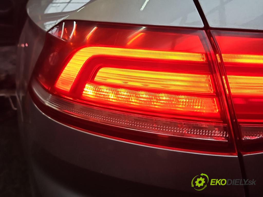 Vw Passat B8 2014 - 1.4 tsi 125 HP manual 92 kW 1395 cm3 4- svetlo / reflektor zadné ľavé 3G5945311 (Kľučka dverí ostatné)