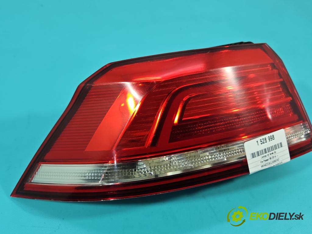 Vw Passat B8 2014 - 1.4 tsi 125 HP manual 92 kW 1395 cm3 4- svetlo / reflektor zadné ľavé 3G5945311 (Kľučka dverí ostatné)