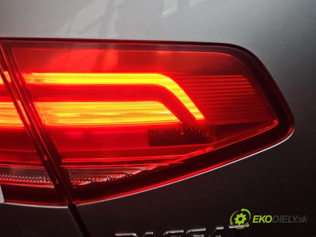 Vw Passat B8 2014 - 1.4 tsi 125 HP manual 92 kW 1395 cm3 4- svetlo / reflektor zadné ľavé  (Kľučka dverí ostatné)