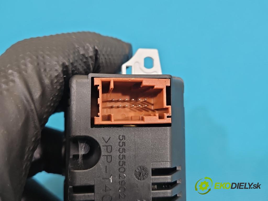 Citroen C3 II 2009-2016 1.2 Pure Tech: 82 HP manual 60 kW 1199 cm3 5- Zobrazit: 98073542XT-80 (Prístrojová doska)