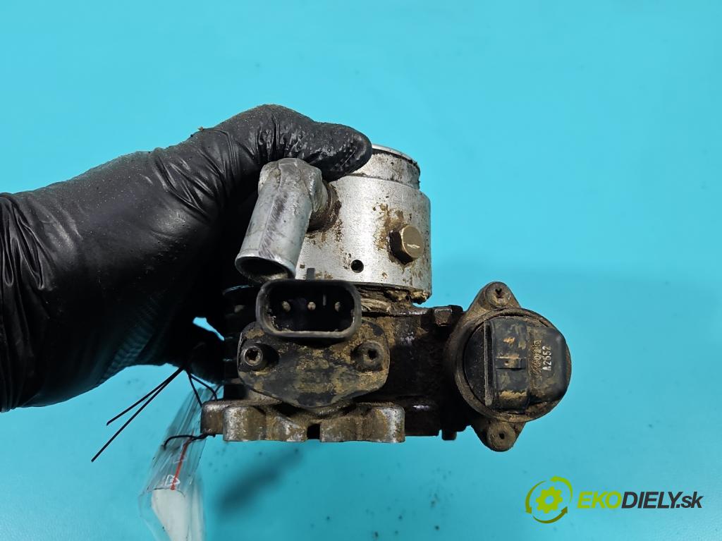 Jeep Cherokee XJ 1984-2001 122 HP manual 90 kW 2465 cm3 5- klapka 53030843 (Škrtiaca klapka)