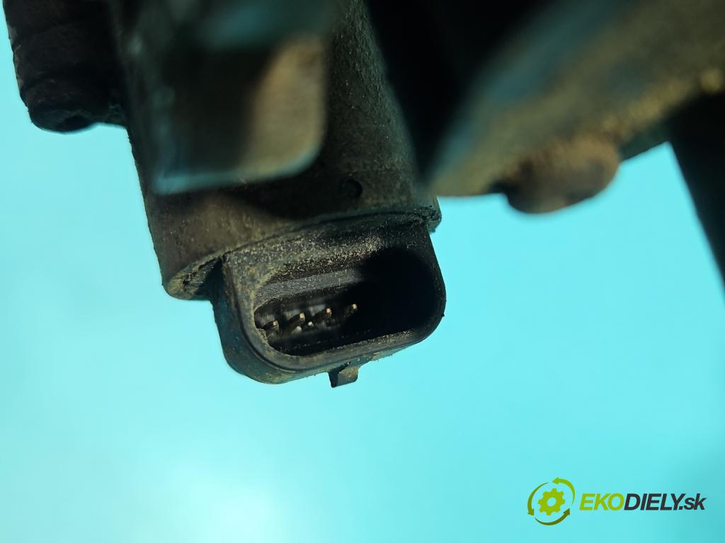 Jeep Cherokee XJ 1984-2001 122 HP manual 90 kW 2465 cm3 5- klapka 53030843 (Škrtiaca klapka)