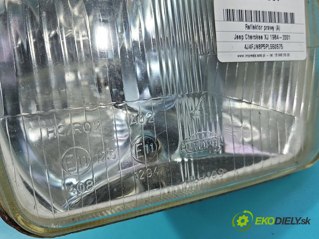 Jeep Cherokee XJ 1984-2001 122 hp manual 90 kW 2465 cm3 5- světlo pravý  (Pravé přední světlo)