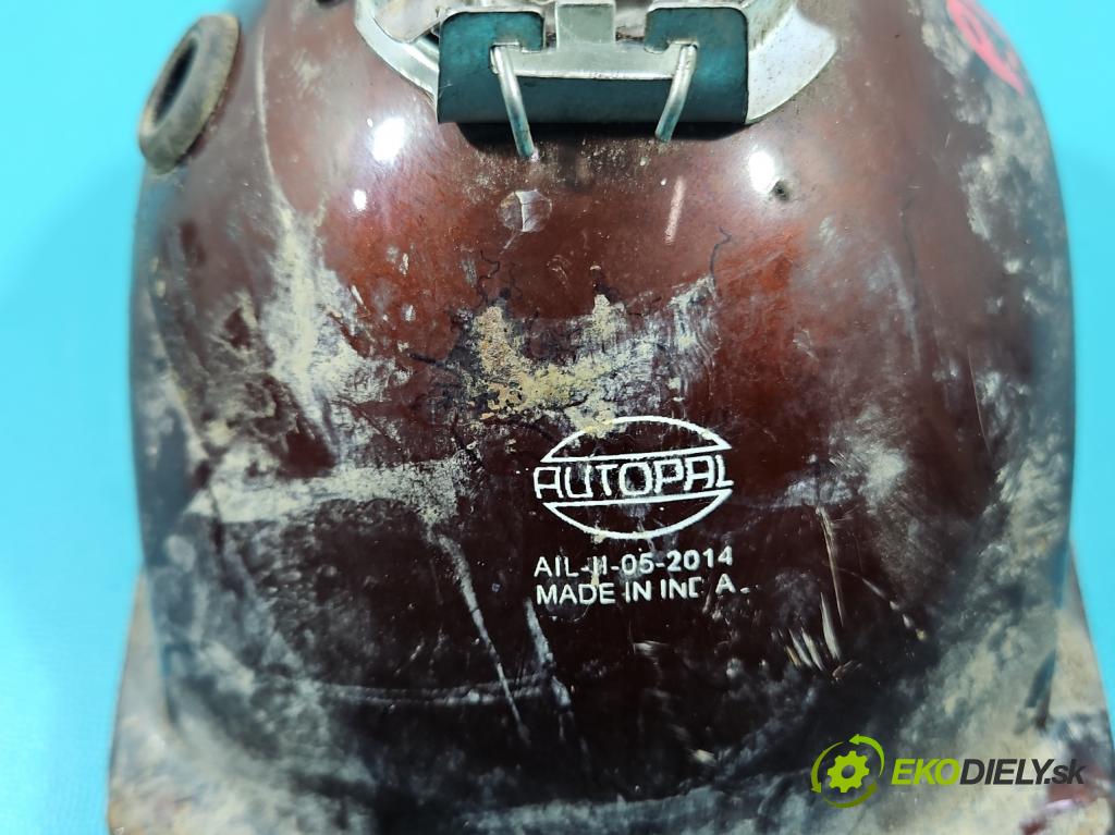 Jeep Cherokee XJ 1984-2001 122 hp manual 90 kW 2465 cm3 5- světlo pravý  (Pravé přední světlo)