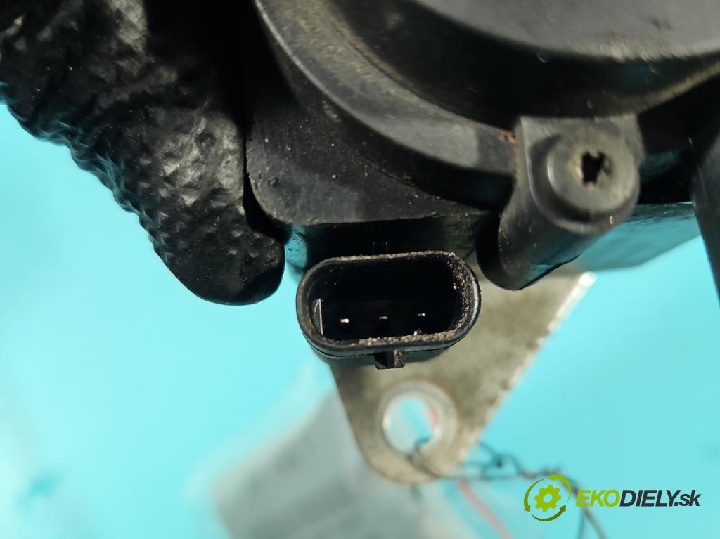 Volvo S60 II 2010-2018 2.0 D4 181KM automatic 133 kW 1969 cm3 4- čerpadlo oběh: vody 31338211