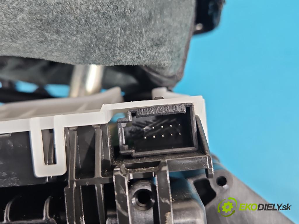 Audi A6 C7 2011-2018 3.0 TDI 204 HP automatic 150 kW 2967 cm3 5- Páka: Změny: stupeň,rýchlosť 4G1713041K (Rýchlostná páka (kulisa))