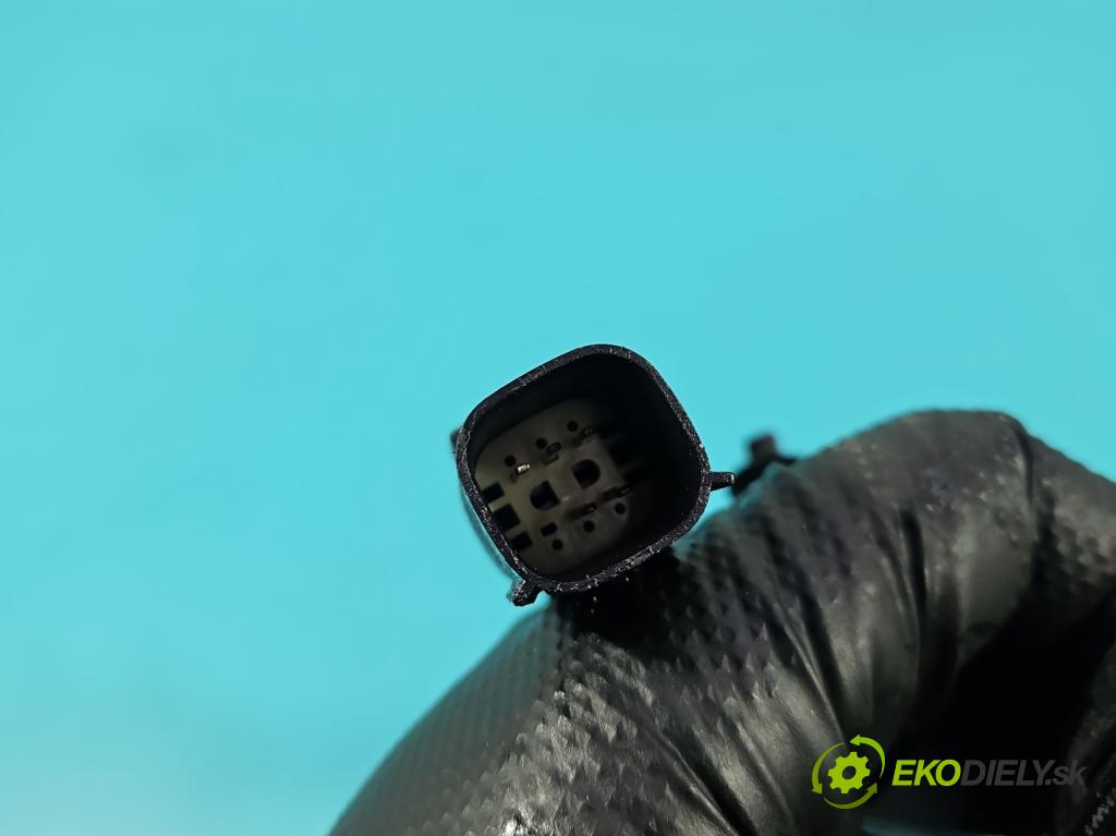 Volvo S60 II 2010-2018 2.0 D4 181KM automatic 133 kW 1969 cm3 4- Balíček: svíčky: žavícich: 31342467