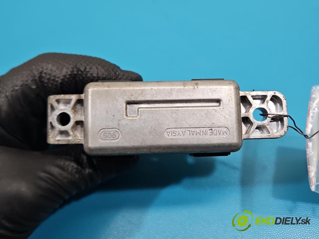 Volvo S60 II 2010-2018 2.0 D4 181KM automatic 133 kW 1969 cm3 4- Relé: svíčky: zařicích: 31431776 (Relé)