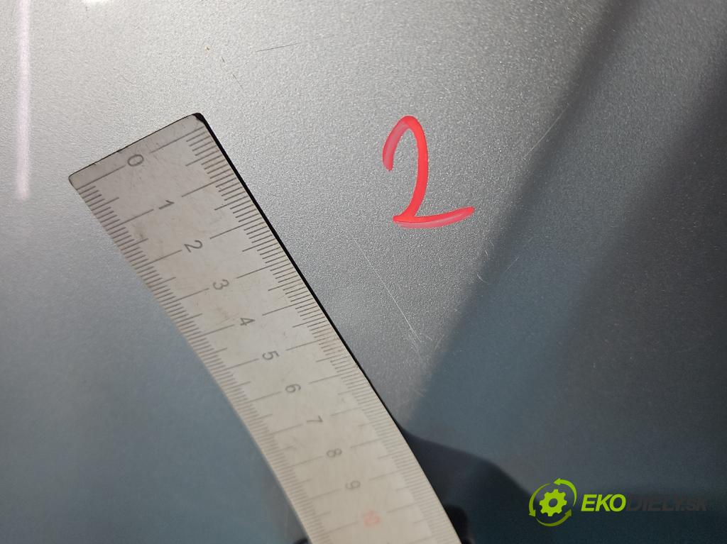 Ford Fiesta Mk6 2002-2008 1.4 16v 80 hp manual 59 kW 1388 cm3 3- kapota přední