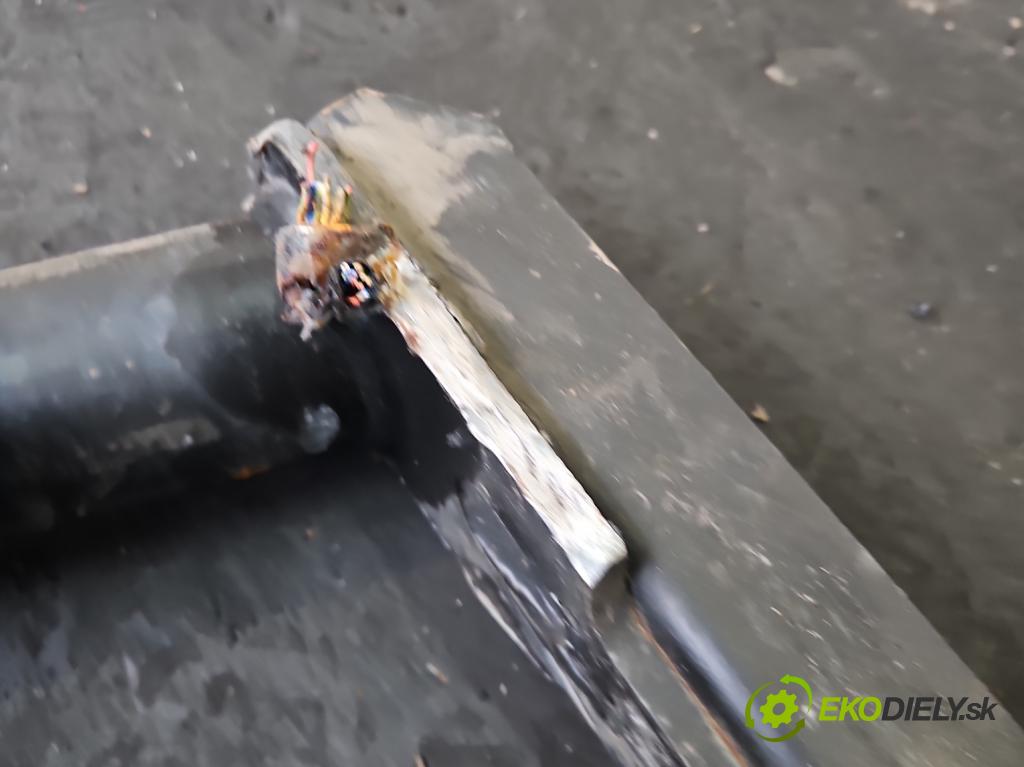 Audi A6 C7 2011-2018 3.0 TDI 204 hp automatic 150 kW 2967 cm3 5- oko tažné 4G0800491S (Tažné zařízení)