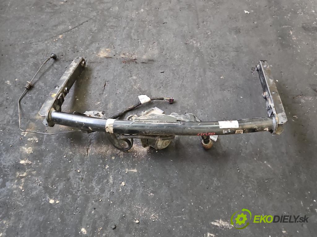 Audi A6 C7 2011-2018 3.0 TDI 204 hp automatic 150 kW 2967 cm3 5- oko tažné 4G0800491S (Tažné zařízení)