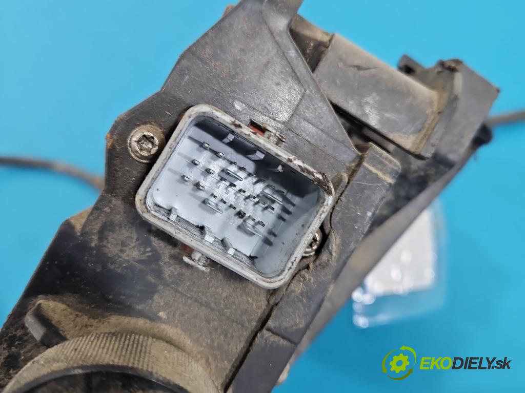 Renault Scenic II 2003-2009 1.9 DCI 116 HP manual 85 kW 1870 cm3 5- Brzda manuál: elektrický: 8200396849 (Ručná brzda)