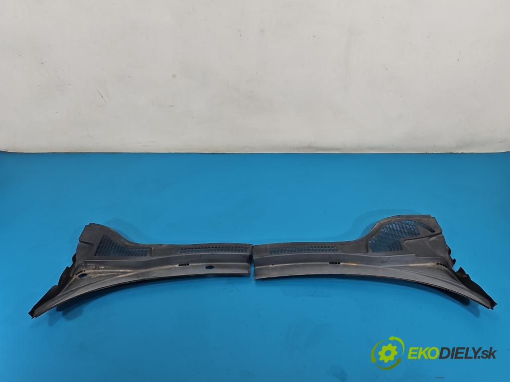 Skoda Superb II 2008-2015 2.0 TDI 170 hp automatic 125 kW 1968 cm3 5- torpédo 3T0819416A (Plast pod čelním sklem)