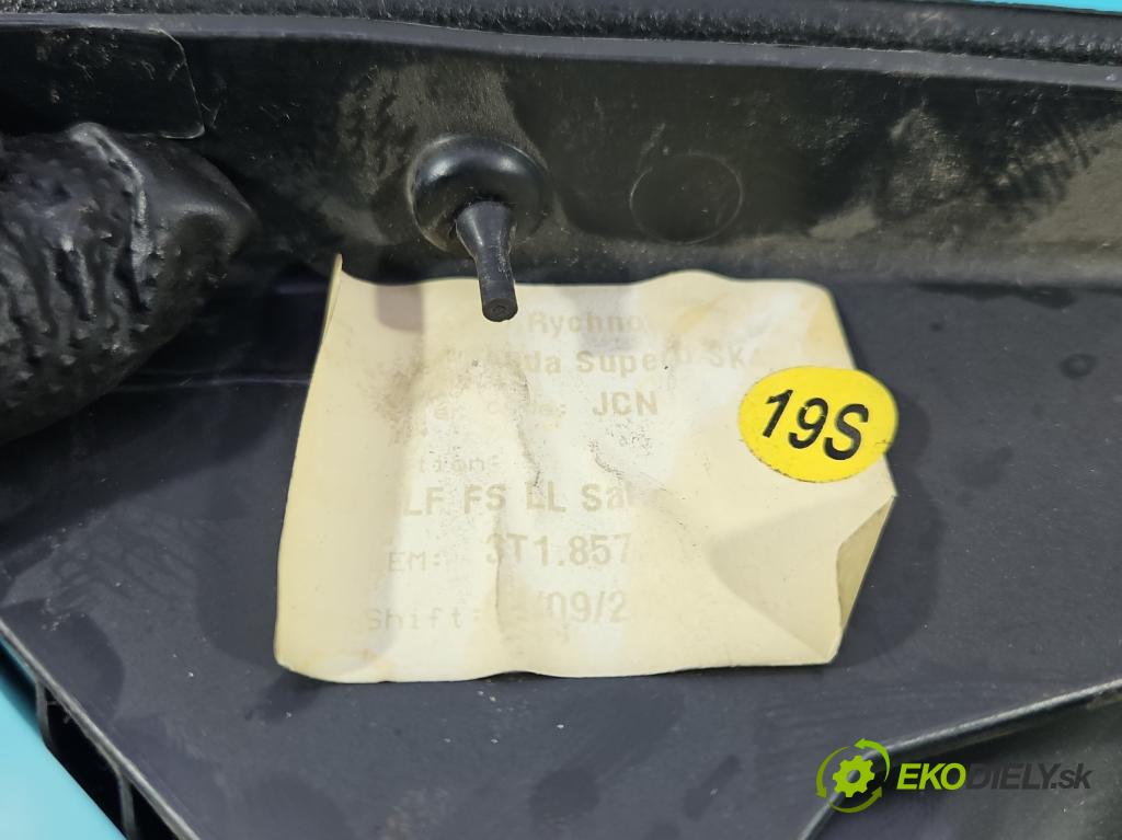 Skoda Superb II 2008-2015 2.0 TDI 170 hp automatic 125 kW 1968 cm3 5- kastlík 3T1857921