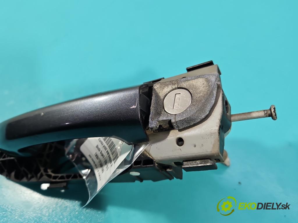 Skoda Superb II 2008-2015 2.0 TDI 170 HP automatic 125 kW 1968 cm3 5- rukoväť predné ľavé mimo:  (Kľučka dverí vonkajšia predná ľavá)