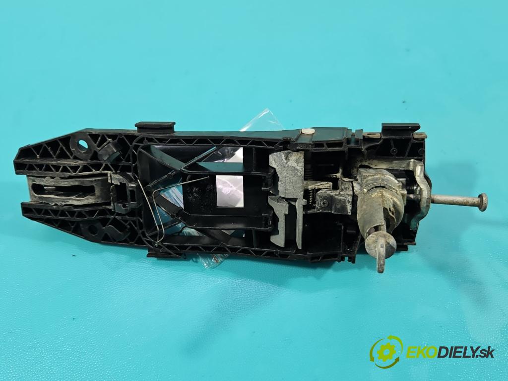 Skoda Superb II 2008-2015 2.0 TDI 170 HP automatic 125 kW 1968 cm3 5- rukoväť predné ľavé mimo:  (Kľučka dverí vonkajšia predná ľavá)