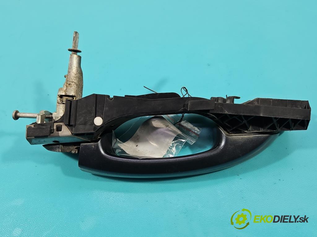 Skoda Superb II 2008-2015 2.0 TDI 170 HP automatic 125 kW 1968 cm3 5- rukoväť predné ľavé mimo:  (Kľučka dverí vonkajšia predná ľavá)