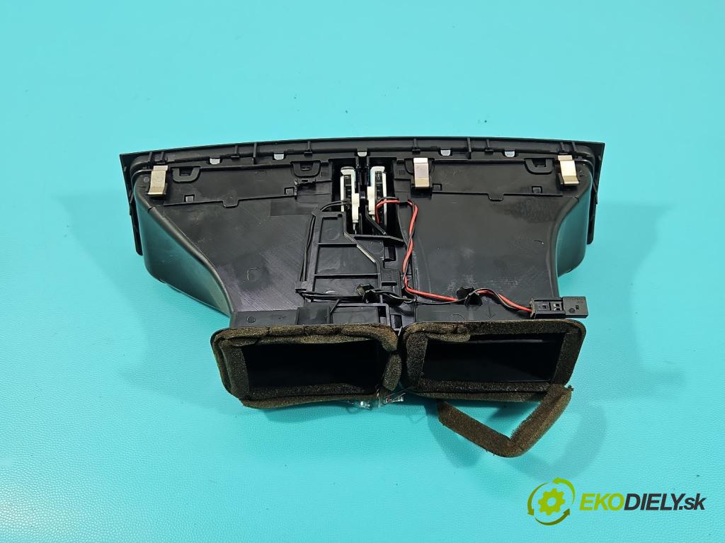 Skoda Superb II 2008-2015 2.0 TDI 170 hp automatic 125 kW 1968 cm3 5- Mřížka: topení medián: 3T0820951A (Mřížka topení)