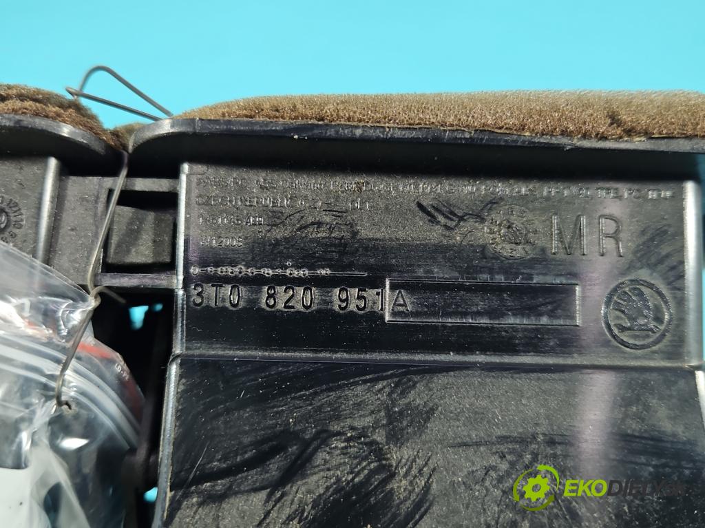 Skoda Superb II 2008-2015 2.0 TDI 170 hp automatic 125 kW 1968 cm3 5- Mřížka: topení medián: 3T0820951A (Mřížka topení)