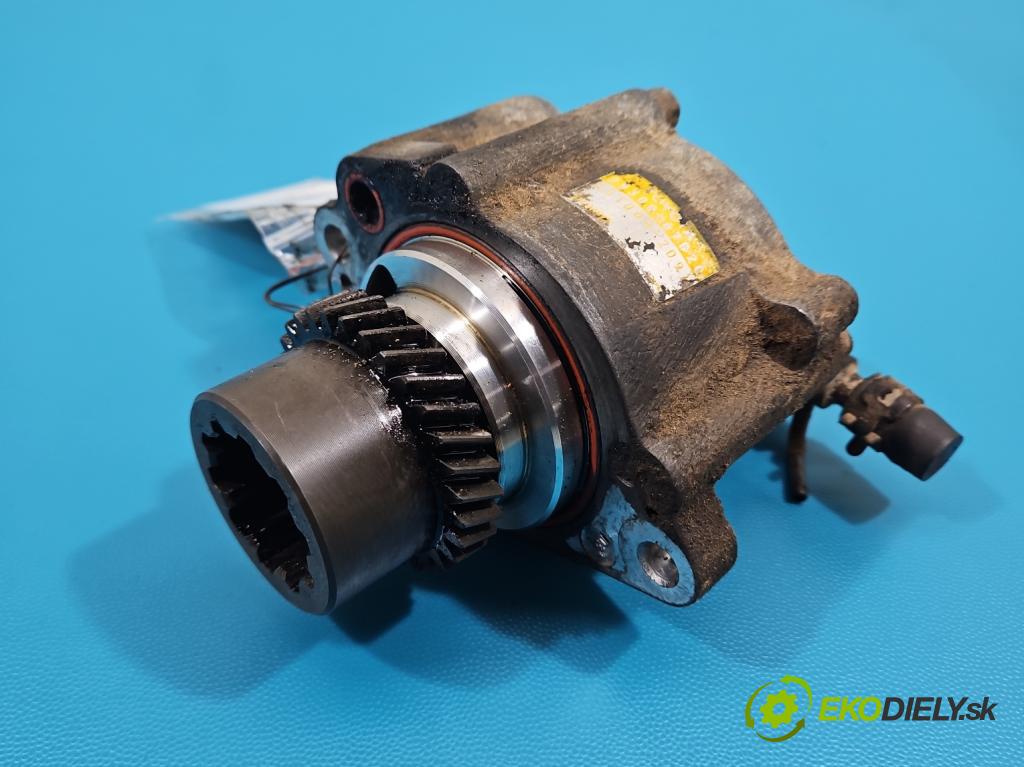Toyota Land Cruiser J120 2002-2010 3.0 D4D 166 HP automatic 122 kW 2982 cm3 5- čerpadlo rotačný 29300-67020