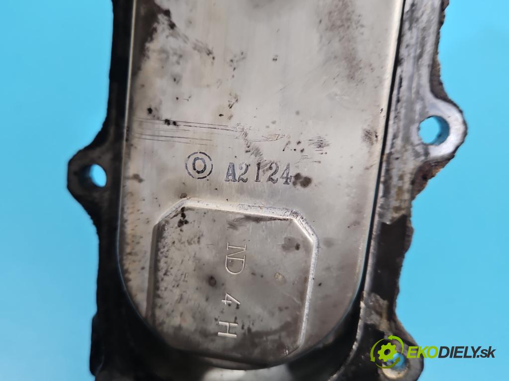 Toyota Land Cruiser J120 2002-2010 3.0 D4D 166 HP automatic 122 kW 2982 cm3 5- Základ: filtra oleja:  (Obal olejového filtra)