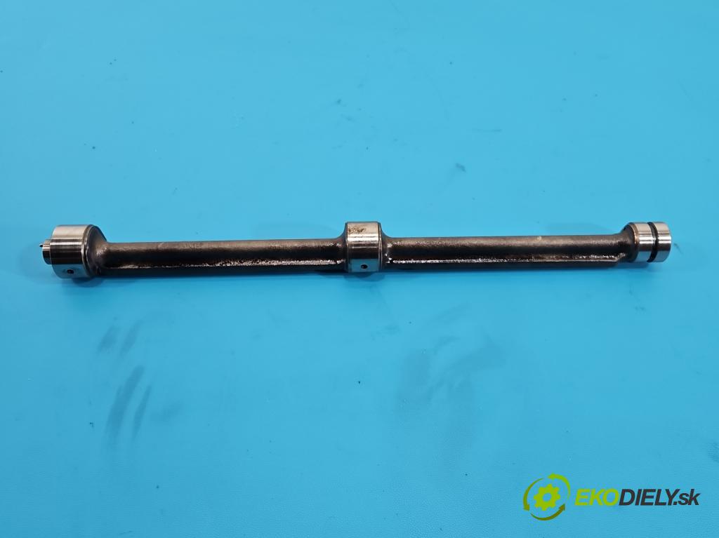Toyota Land Cruiser J120 2002-2010 3.0 D4D 166 HP automatic 122 kW 2982 cm3 5- Valček: vyvažovací