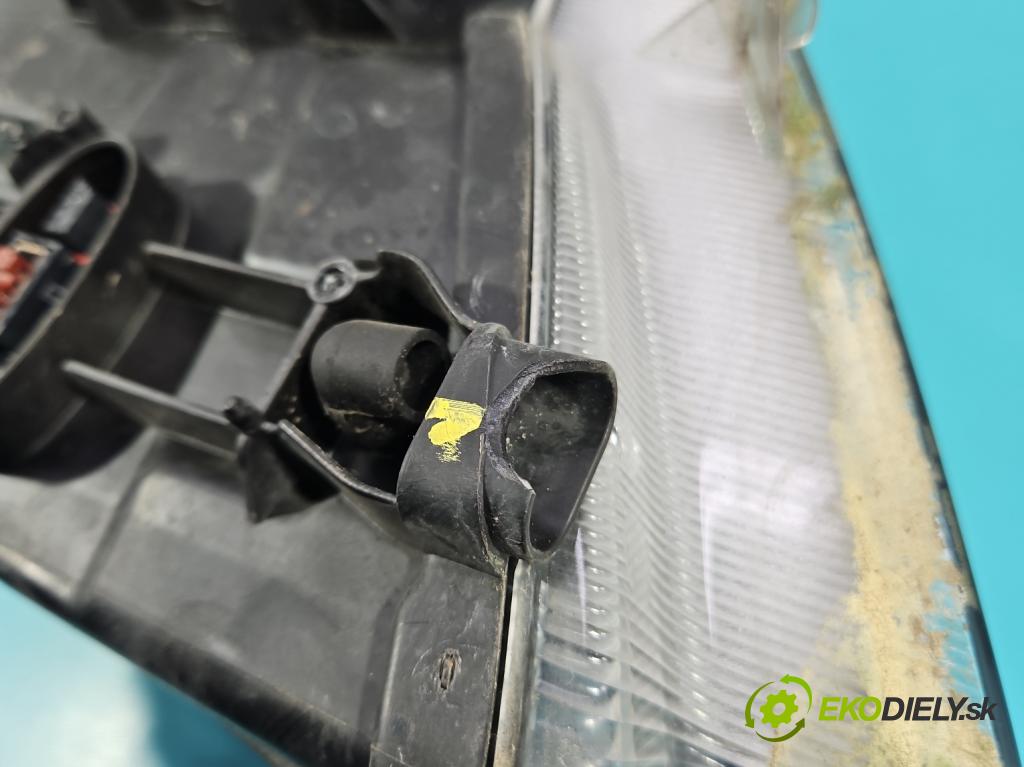 Skoda Superb II 2008-2015 2.0 TDI 170 hp automatic 125 kW 1968 cm3 5- světlo pravý 3T1941018E (Pravé přední světlo)