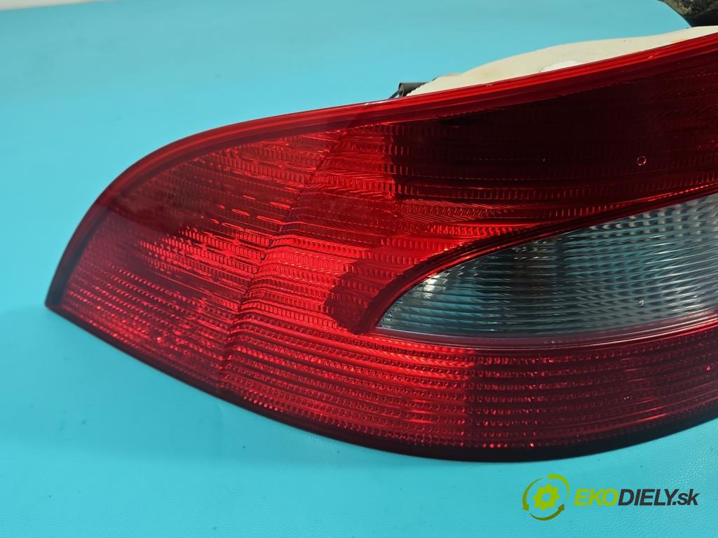 Skoda Superb II 2008-2015 2.0 TDI 170 HP automatic 125 kW 1968 cm3 5- svetlo / reflektor zadné ľavé 3T5945095 (Kľučka dverí ostatné)