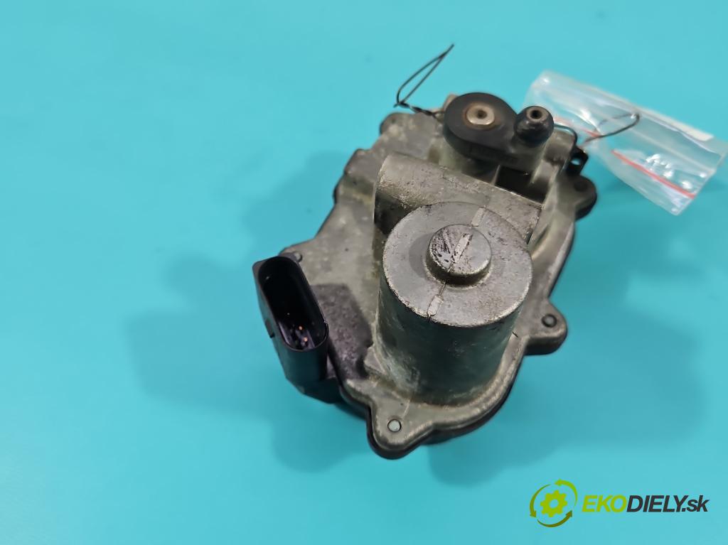 Skoda Superb II 2008-2015 2.0 TDI 170 HP automatic 125 kW 1968 cm3 5- Ovladač: klapky: kolektor 03L129086 (Motorček ostatné)