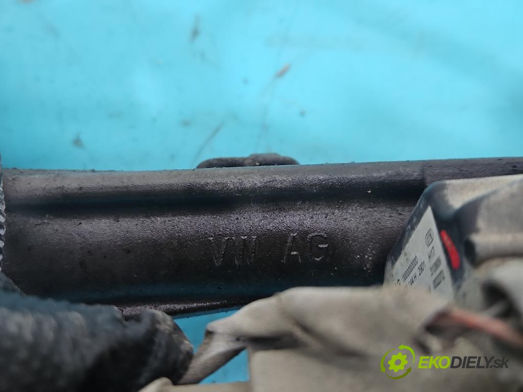 Skoda Superb II 2008-2015 2.0 TDI 170 HP automatic 125 kW 1968 cm3 5- Ozubené kolo: volant 1K1423051EB