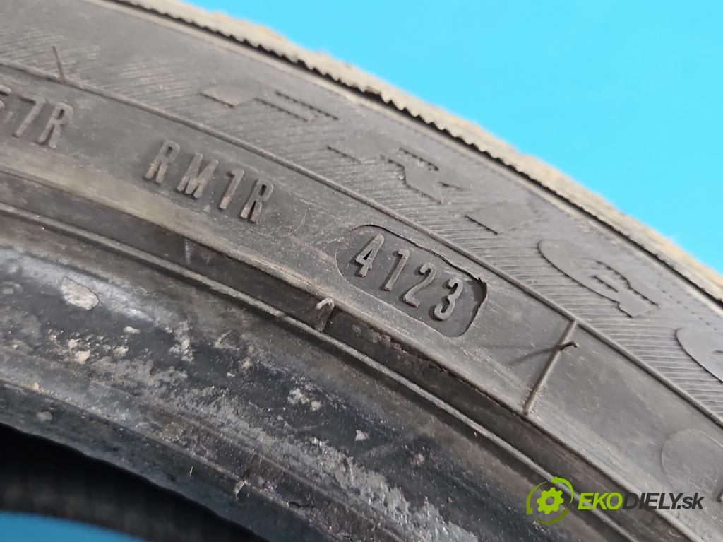 Skoda Superb II 2008-2015 2.0 TDI 170 hp automatic 125 kW 1968 cm3 5- pneumatiky: Zima 1